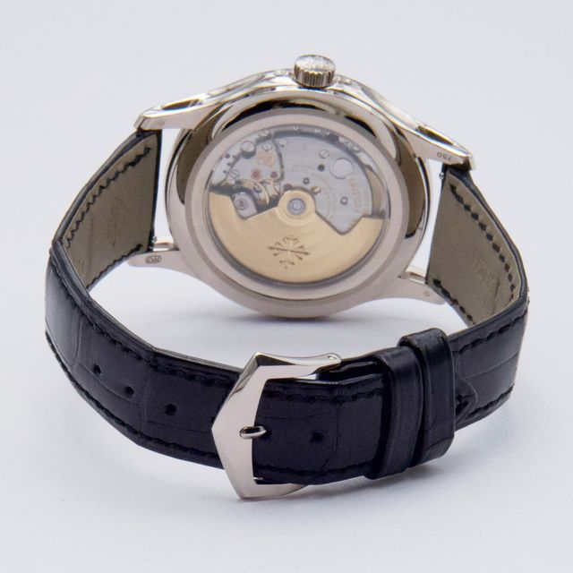 Patek Philippe Complications 5205G-013 Image 6